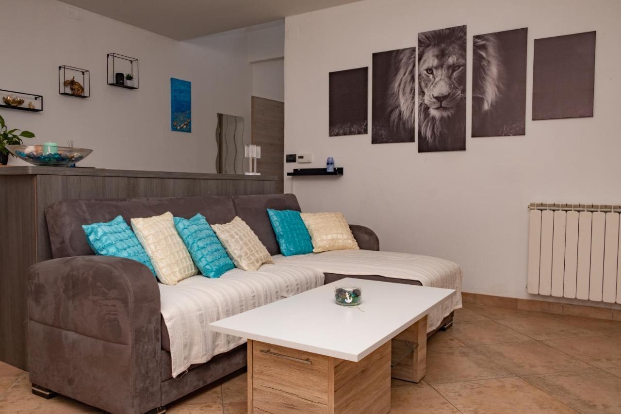 Sea Apartment Izola Εξωτερικό φωτογραφία